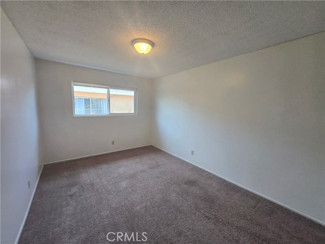 1558 N Hope Avenue, Ontario CA: https://media.crmls.org/medias/c862d648-1b9c-4454-b16f-cd12e47a467b.jpg