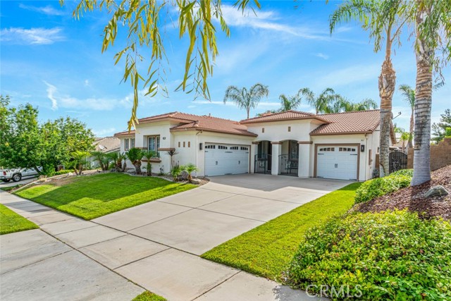 4157 Chanticleer Circle, Corona, CA 92883