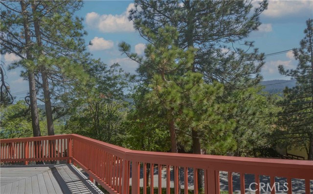 Detail Gallery Image 26 of 36 For 28680 Zion Dr, Lake Arrowhead,  CA 92352 - 3 Beds | 3/1 Baths