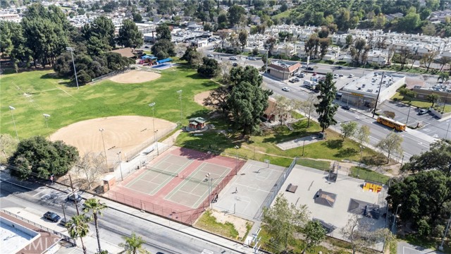 Detail Gallery Image 30 of 32 For 10799 Sherman Grove Ave #82,  Sunland,  CA 91040 - 1 Beds | 1 Baths