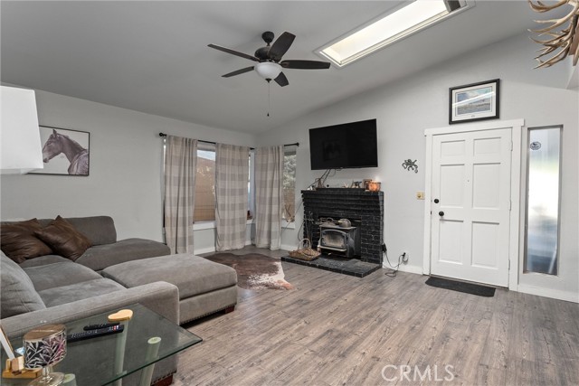 Detail Gallery Image 31 of 48 For 465 Waterford Dr, Chico,  CA 95973 - 5 Beds | 3 Baths