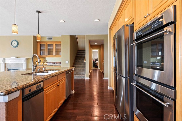 Detail Gallery Image 12 of 56 For 3165 Forest View, Corona,  CA 92882 - 5 Beds | 2/1 Baths