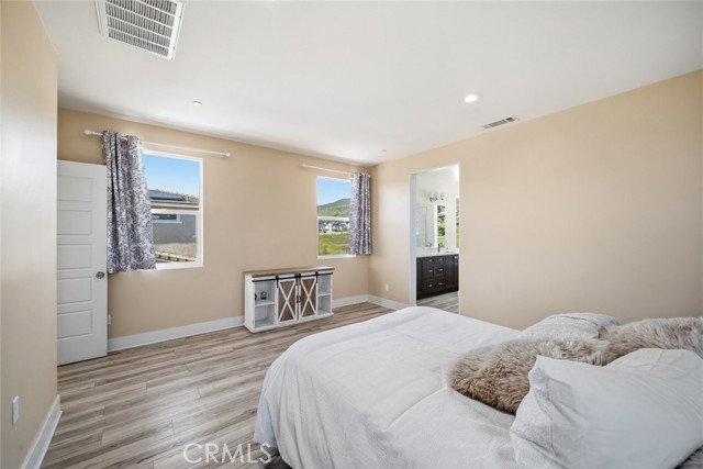 Detail Gallery Image 17 of 33 For 3898 Hayfield Loop, San Luis Obispo,  CA 93401 - 3 Beds | 3 Baths