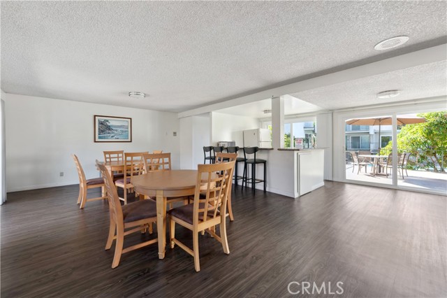 Detail Gallery Image 5 of 17 For 3656 Garnet St #339,  Torrance,  CA 90503 - 2 Beds | 2 Baths