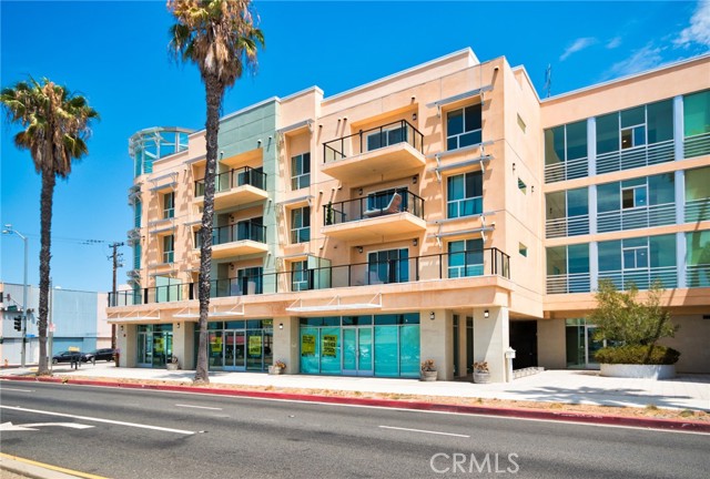 1598 Long Beach Boulevard, Long Beach, California 90813, ,Commercial Lease,For Rent,1598 Long Beach Boulevard,CRPW24164916