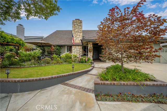 9327 Lexington Street, Cypress CA: https://media.crmls.org/medias/c8673c0b-3406-448f-aadf-07c9a5a6542c.jpg
