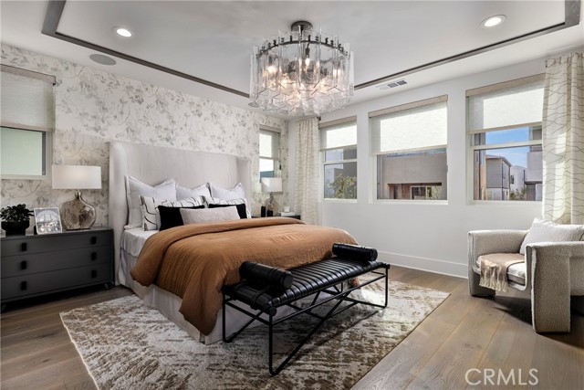 Detail Gallery Image 8 of 18 For 136 Creation, Irvine,  CA 92618 - 5 Beds | 5 Baths