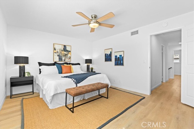 Detail Gallery Image 18 of 34 For 12325 Glynn, Downey,  CA 90242 - 4 Beds | 2/1 Baths