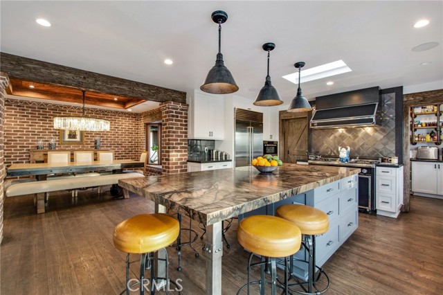 Image 39 of 72 For 27151 Mission Hills Drive
