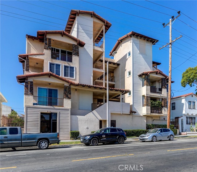 Detail Gallery Image 2 of 28 For 815 S Grand Ave #10,  San Pedro,  CA 90731 - 2 Beds | 2 Baths
