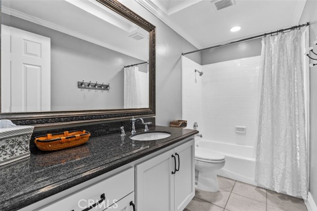 513 Loyola Drive, Placentia CA: https://media.crmls.org/medias/c86b31a0-e712-4bb1-9b3f-4101d3b0c05c.jpg