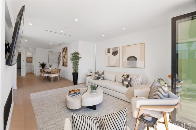 Detail Gallery Image 6 of 30 For 619 Marguerite Ave, Corona Del Mar,  CA 92625 - 3 Beds | 3/1 Baths