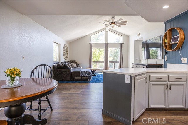 Detail Gallery Image 13 of 66 For 31388 Yosemite Springs Pkwy, Coarsegold,  CA 93614 - 3 Beds | 2 Baths