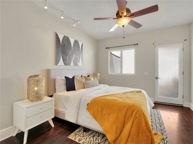 Detail Gallery Image 40 of 60 For 4862 Galendo St, Woodland Hills,  CA 91364 - 6 Beds | 6 Baths