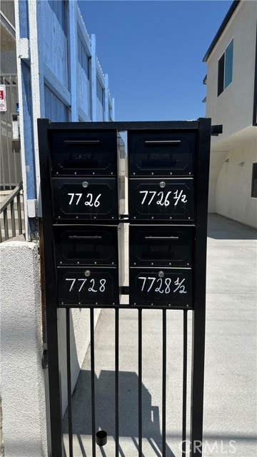 7726 Laurel Canyon Boulevard, North Hollywood CA: https://media.crmls.org/medias/c86c88f6-c84b-43ac-8231-63e6b0174684.jpg