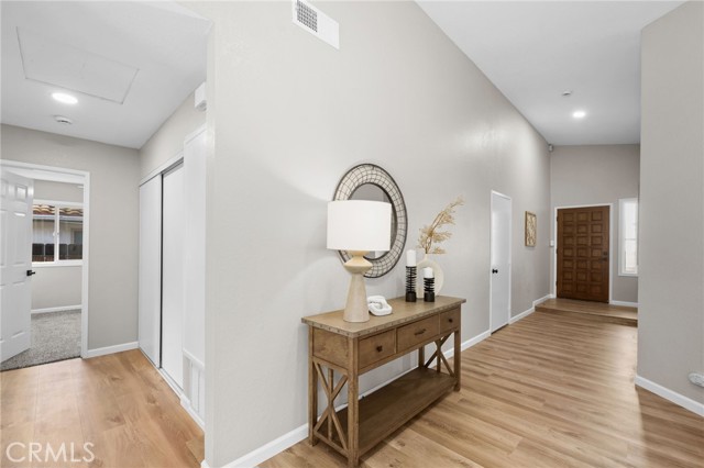 Detail Gallery Image 10 of 54 For 179 Paseo Marguerita, Vista,  CA 92084 - 3 Beds | 2 Baths