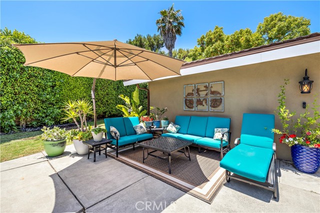 2805 Via Montecito, San Clemente CA: https://media.crmls.org/medias/c86e712d-3d5a-45f8-a480-a5097b1c5310.jpg
