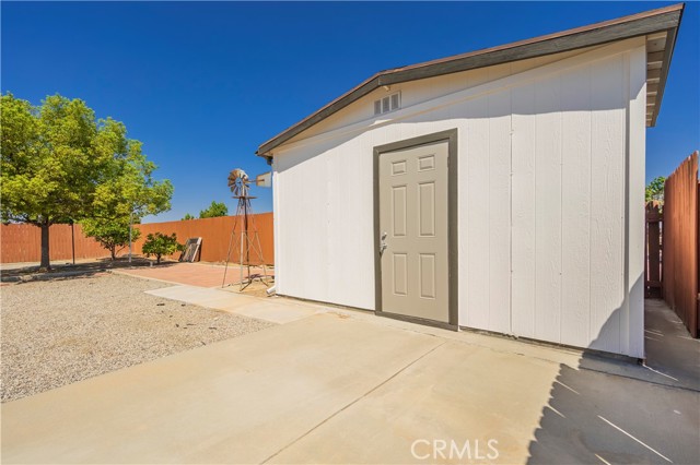 Detail Gallery Image 8 of 32 For 41476 Thornton Ave, Hemet,  CA 92544 - 3 Beds | 2 Baths