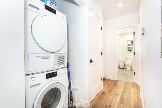 Detail Gallery Image 8 of 15 For 5629 Natick, Sherman Oaks,  CA 91411 - 3 Beds | 2 Baths