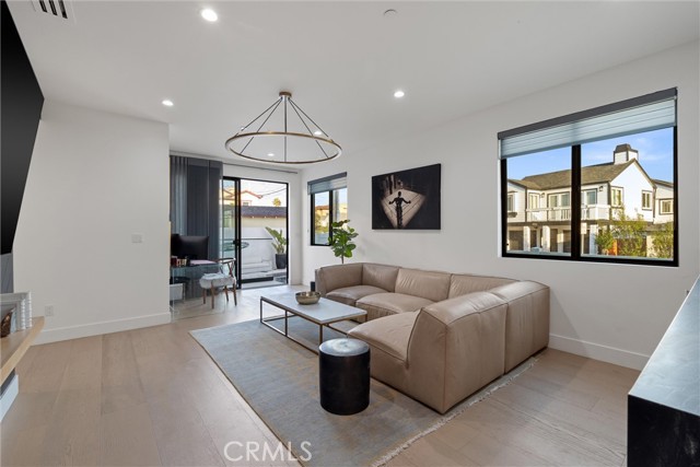 Detail Gallery Image 35 of 48 For 1504 Prospect Ave, Hermosa Beach,  CA 90254 - 4 Beds | 5 Baths