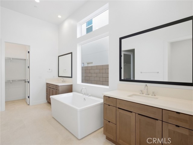 75157 Radford Drive, Palm Desert, CA 92211