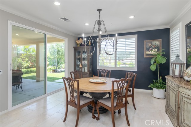 Detail Gallery Image 11 of 47 For 239 White Bark, Simi Valley,  CA 93065 - 4 Beds | 3 Baths