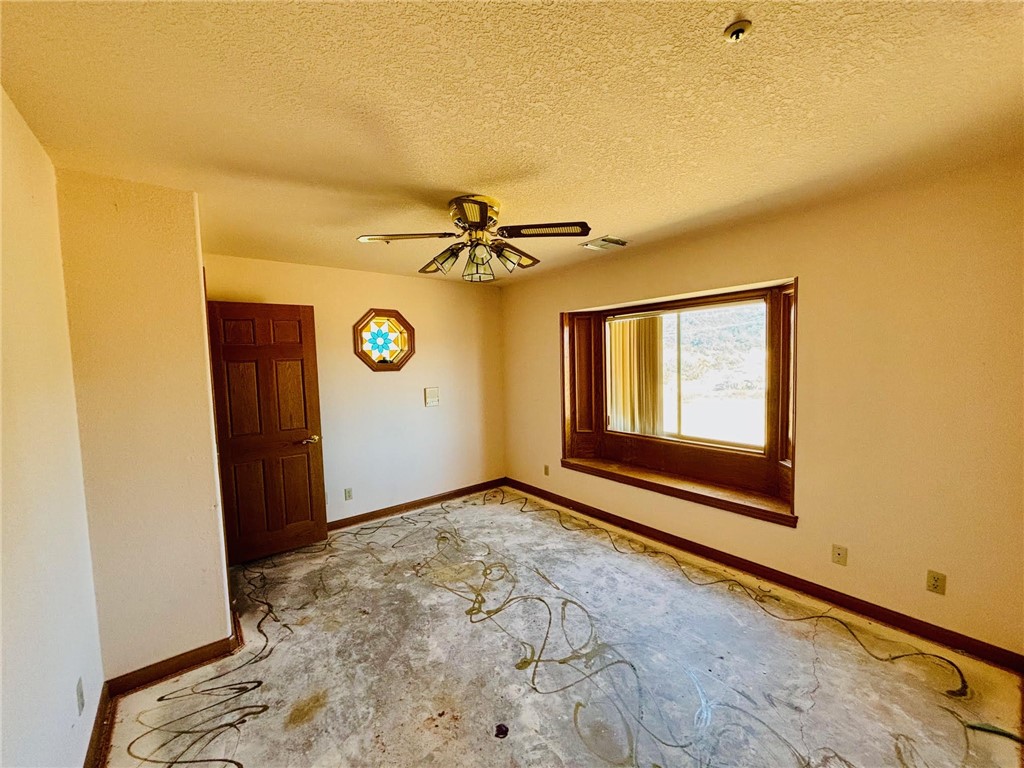 44000 Lakeview Road, Lake Hughes, California 93532, 4 Bedrooms Bedrooms, ,3 BathroomsBathrooms,Residential,For Sale,44000 Lakeview Road,CRSR24049173