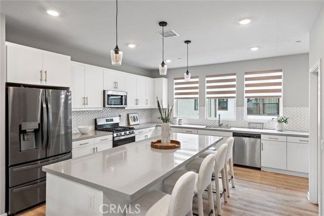 845 S Grable Circle, Orange CA: https://media.crmls.org/medias/c871bde6-1b82-4800-971c-46e23fa004f6.jpg