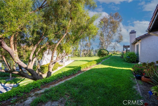 28332 Zarza, Mission Viejo CA: https://media.crmls.org/medias/c8726519-370a-4c84-9d78-d9d7e9a95e51.jpg