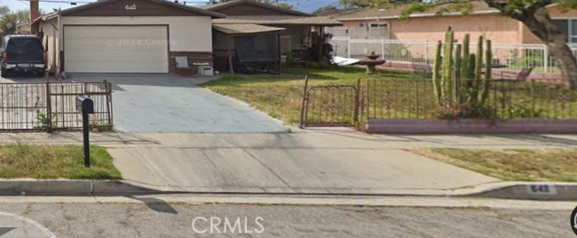 Detail Gallery Image 1 of 1 For 648 N Rosalind Ave, Rialto,  CA 92376 - 3 Beds | 2 Baths