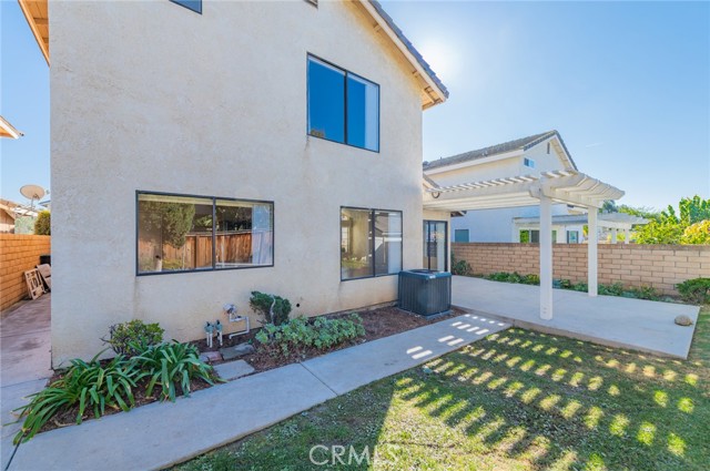 Detail Gallery Image 25 of 27 For 11 Gainesmill, Irvine,  CA 92620 - 3 Beds | 2/1 Baths