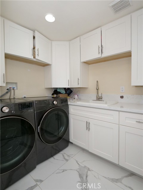 345 Palos Verdes W Drive, Palos Verdes Estates CA: https://media.crmls.org/medias/c8742a51-bbd6-4a5f-8a73-26dcba2f89c4.jpg