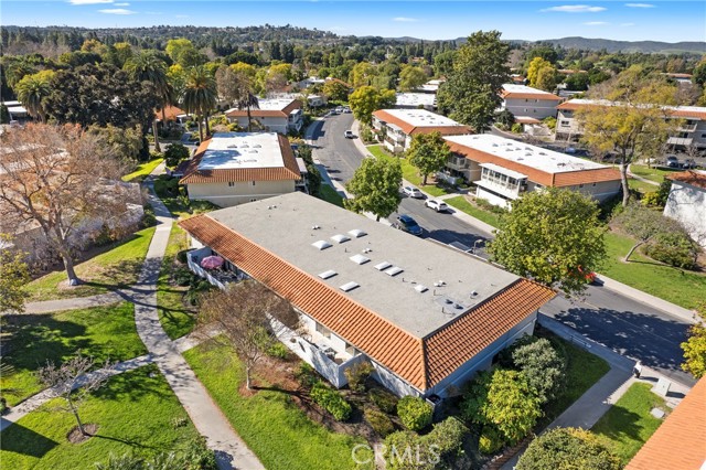 Detail Gallery Image 29 of 32 For 2046 via Mariposa E Unit P, Laguna Woods,  CA 92637 - 2 Beds | 2 Baths