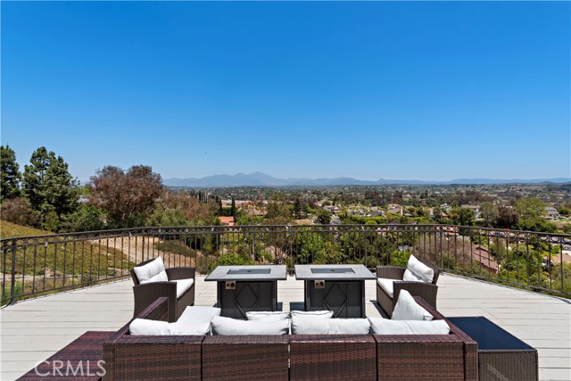 26126 Oroville Place, Laguna Hills CA: https://media.crmls.org/medias/c874820f-61f0-485c-a6a1-8b8d35ae2b1e.jpg