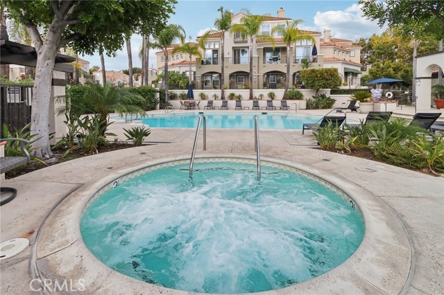 Detail Gallery Image 5 of 15 For 40 via Cordoba, Rancho Santa Margarita,  CA 92688 - 2 Beds | 2 Baths