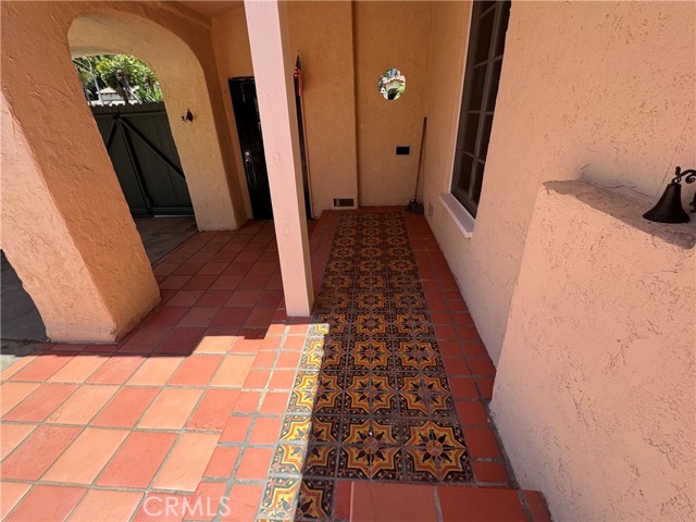 144 S La Peer Drive, Beverly Hills, California 90211, 3 Bedrooms Bedrooms, ,2 BathroomsBathrooms,Residential Lease,For Rent,144 S La Peer Drive,CRPV25156723