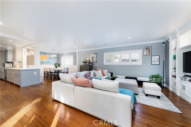 16264 Kalisher Street, Granada Hills CA: https://media.crmls.org/medias/c875300d-fa17-478d-acf2-9f5459506c56.jpg