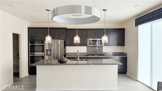 Detail Gallery Image 9 of 43 For 27545 Grand Teton Ct, Menifee,  CA 92585 - 4 Beds | 3 Baths