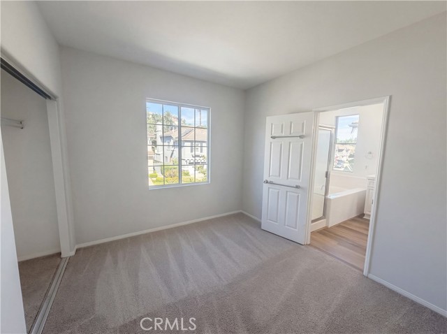 Image 19 of 28 For 40 Silkwood  