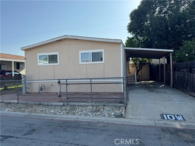 Detail Gallery Image 2 of 4 For 17225 Valley Bld #10,  Fontana,  CA 92335 - 3 Beds | 2 Baths