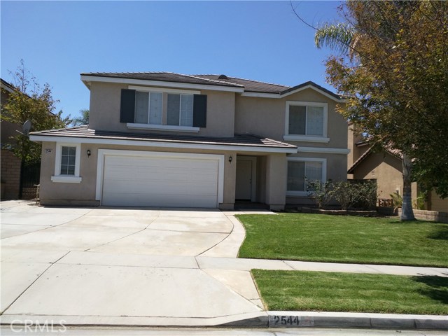 2544 Fairglen Pl, Corona, CA 92881