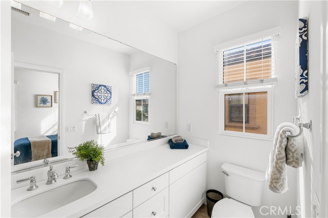 112 Velvet Leaf, Irvine CA: https://media.crmls.org/medias/c87741d5-e5b9-4e6a-a853-5139f6b98598.jpg