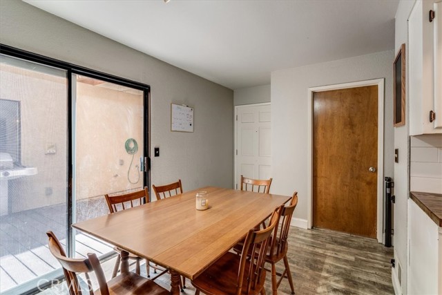 12 Green Court, Paso Robles CA: https://media.crmls.org/medias/c877a919-90c8-42e1-9c29-b37d5e7e0804.jpg