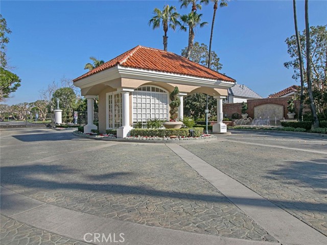 Detail Gallery Image 27 of 30 For 6051 Shadowbrook Cir, Huntington Beach,  CA 92648 - 2 Beds | 2/1 Baths