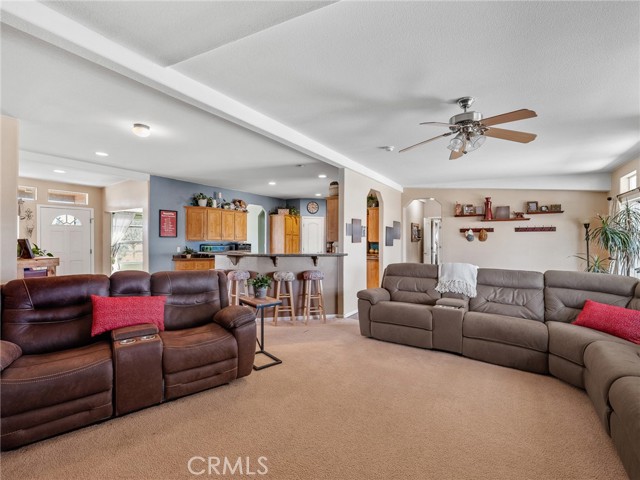 Detail Gallery Image 8 of 33 For 2826 Marco, Phelan,  CA 92371 - 4 Beds | 2/1 Baths