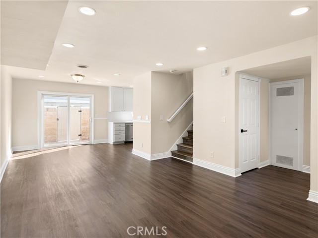 Detail Gallery Image 2 of 46 For 19905 Keswick, Huntington Beach,  CA 92646 - 3 Beds | 2/1 Baths