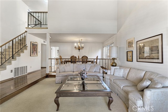 5521 Goodland Avenue photo 4