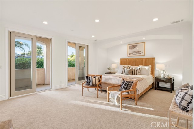 Detail Gallery Image 33 of 74 For 113 S Herrin, Manhattan Beach,  CA 90266 - 5 Beds | 4/1 Baths