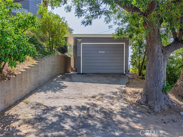 Detail Gallery Image 45 of 61 For 3761 Aguilar St, Los Angeles,  CA 90065 - 4 Beds | 2 Baths