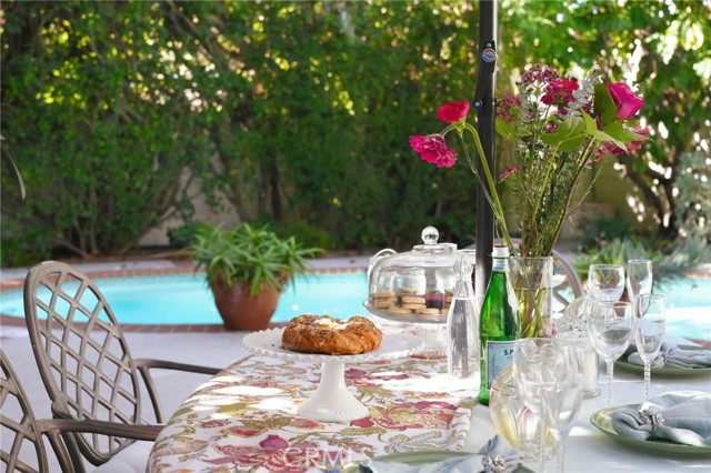 Detail Gallery Image 35 of 45 For 4963 Haskell, Encino,  CA 91436 - 4 Beds | 2 Baths